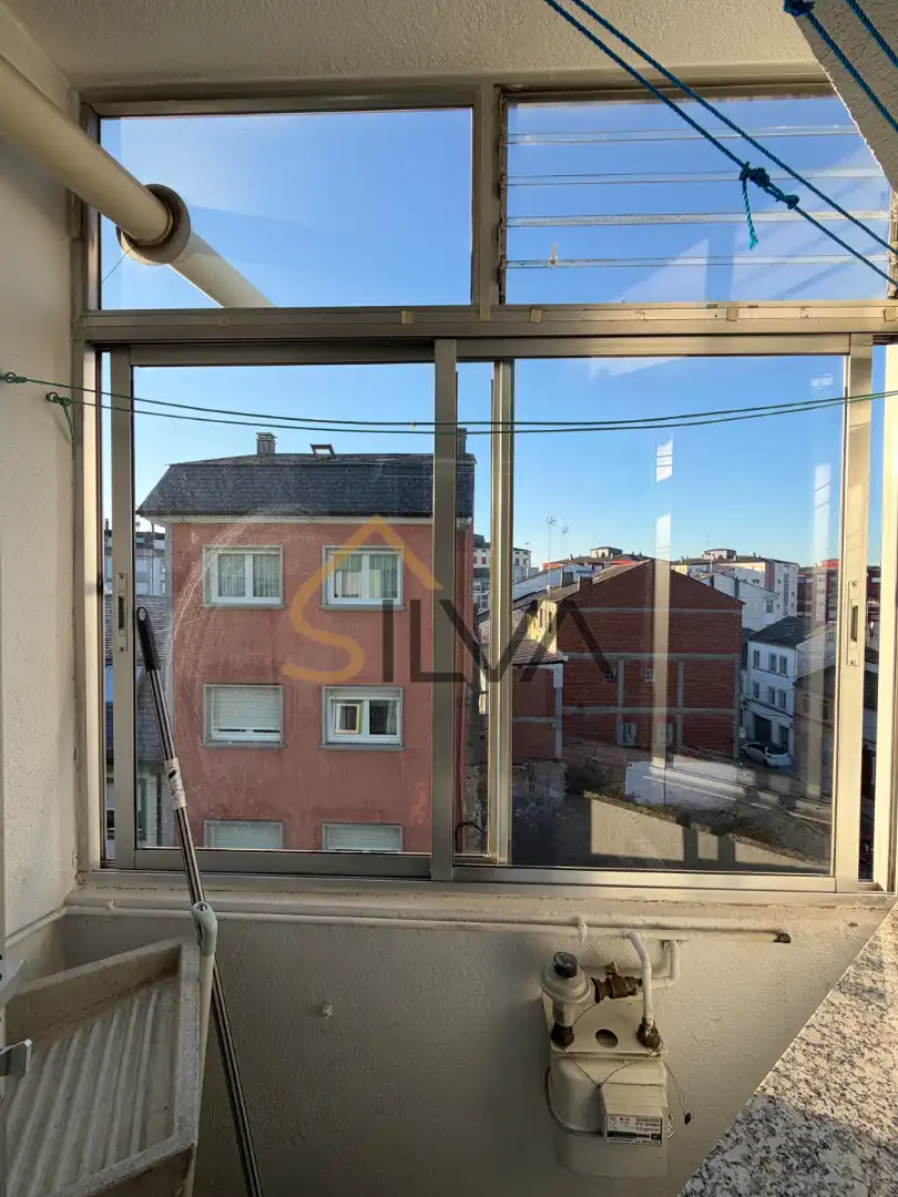 Piso con ascensor en venta en Rúa Santo António 12, imagen 4
