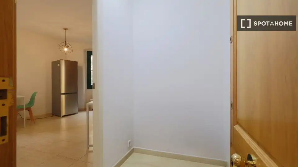 Piso con terraza en alquiler en Ciutat Vella, imagen 10