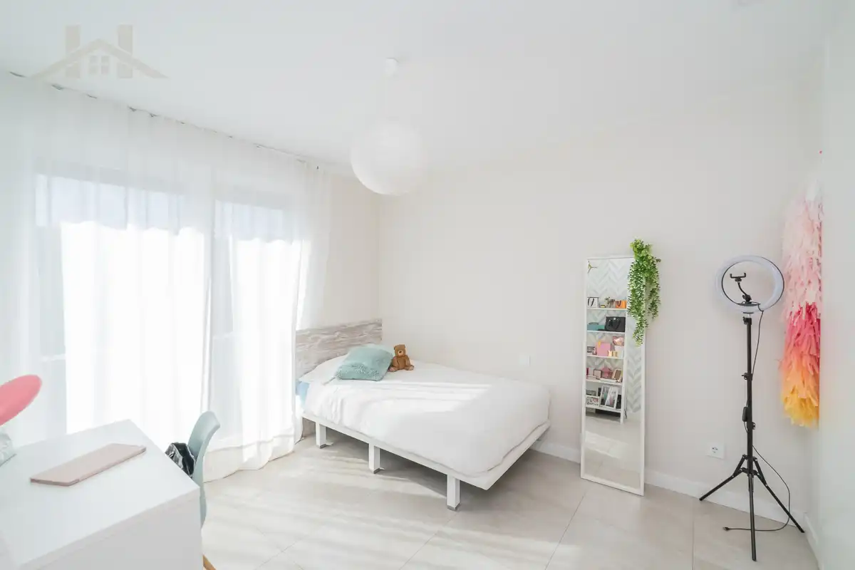 Casa adosada en venta en Avenida de la Armada Española, Cortijo Sur