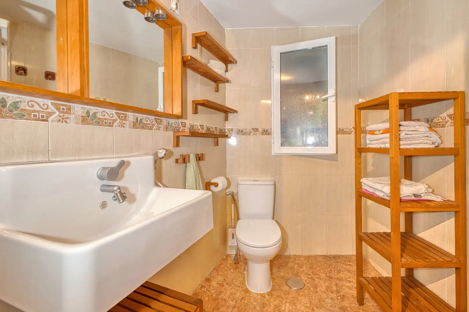 Baño de Piso en venta en Alicante / Alacant con Aire acondicionado, Calefacción y Parquet
