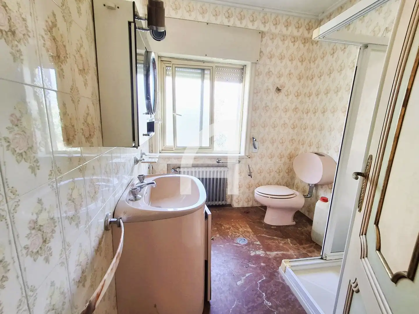 Baño de Casa o chalet en venta en Vigo  con Calefacción y Alarma