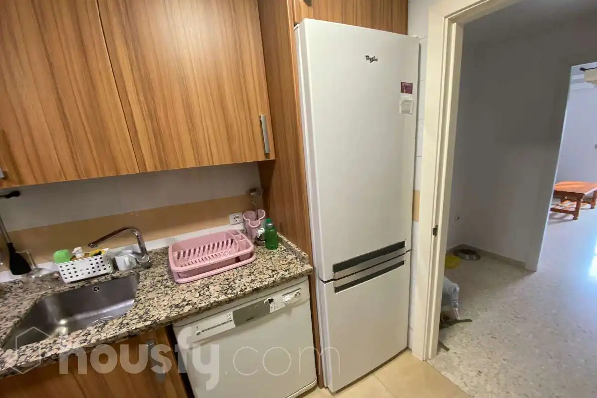 Küche von Wohnung zur Miete in Sevilla mit Klimaanlage, Terrasse und Balkon