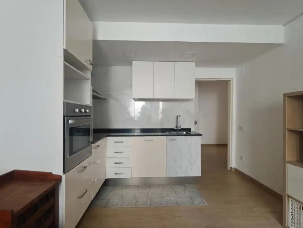 Cuina de Dúplex en venda en Barcelona amb Aire condicionat, Calefacció i Terrassa