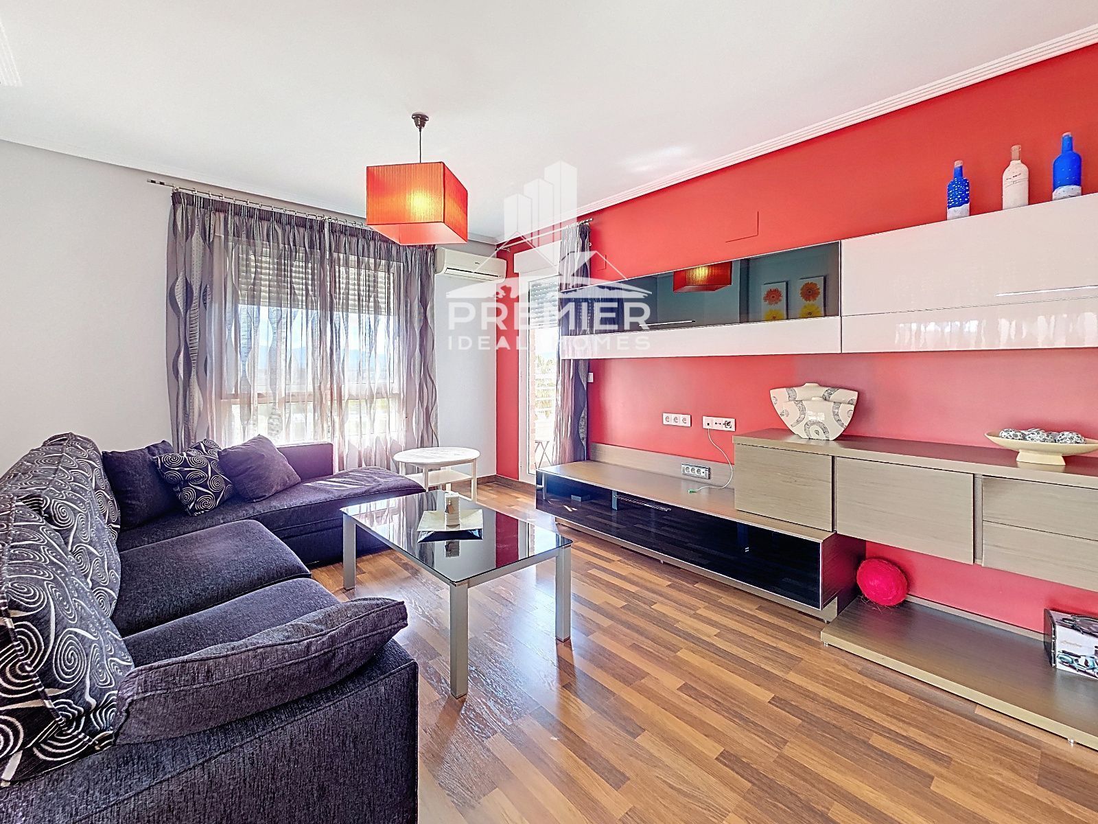 Living room of Flat for rent in Elda  with Air Conditioner, Heating and Terrace