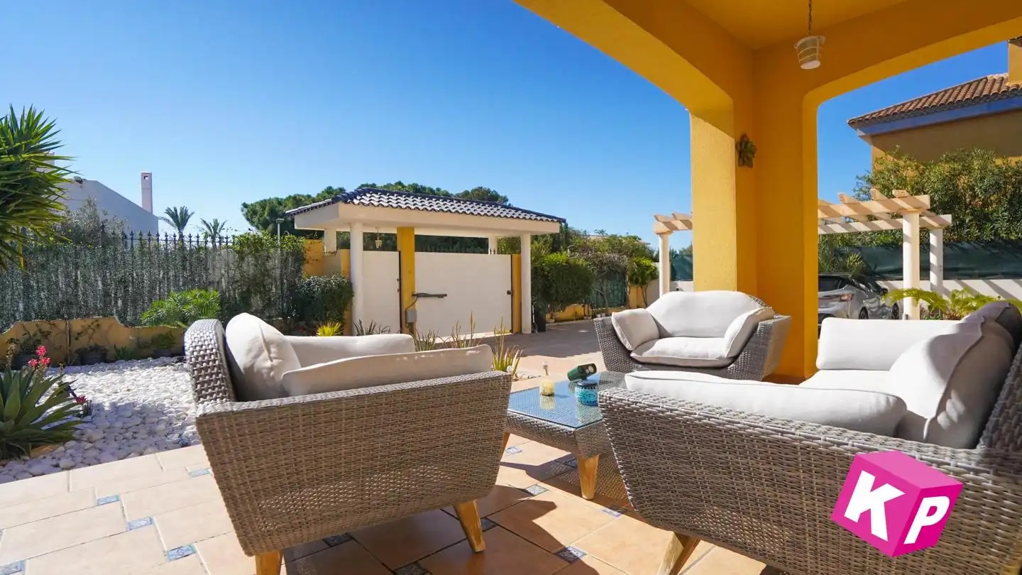 Casa con piscina en venta en Dencarnita Alonso, imagen 12