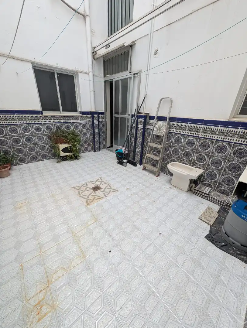 Piso en venta en Lucena con Aire acondicionado y Balcón