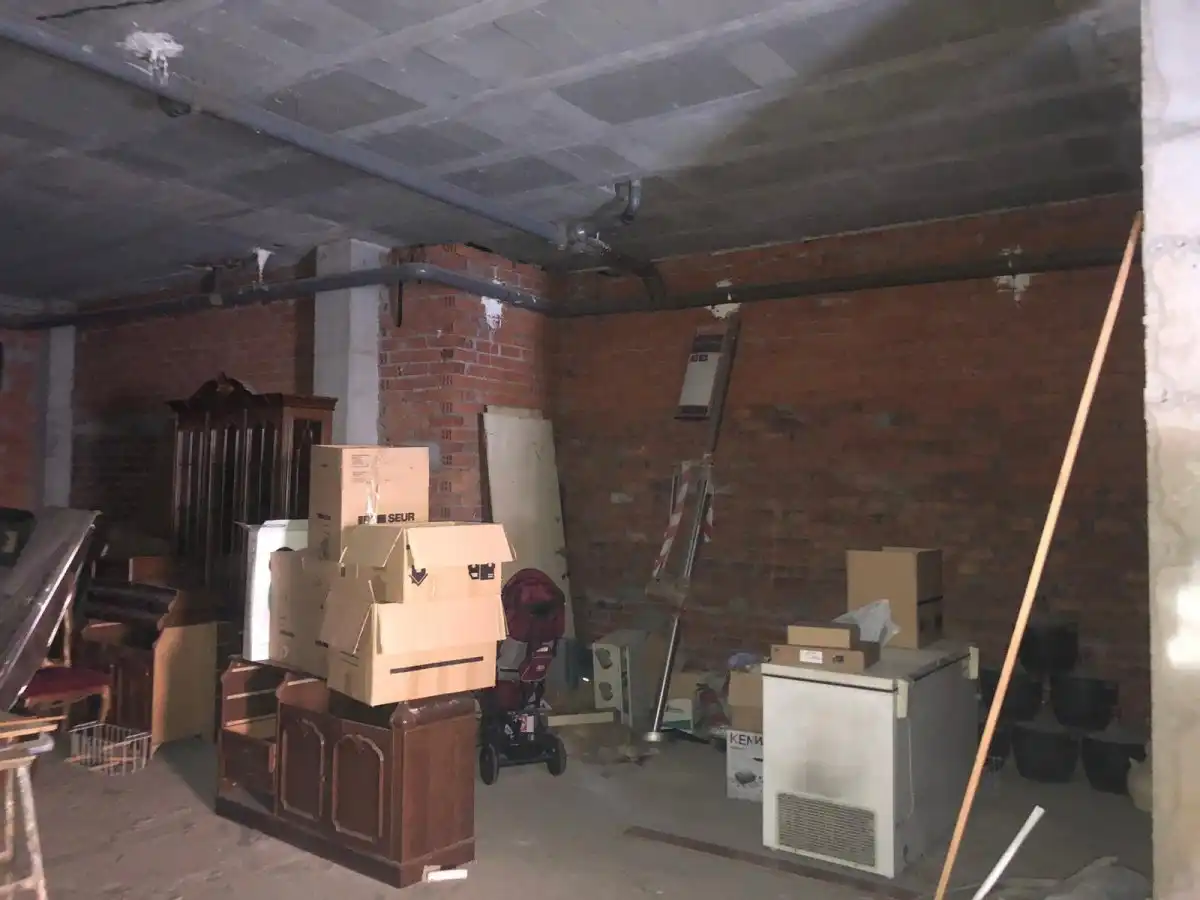 Local comercial en venda a Zona Alta, imagen 3