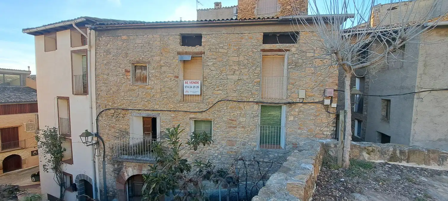 Exterior view of Houses for sale in Arén  with Storage room and Balcony