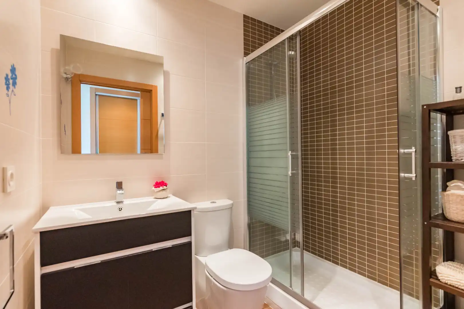 Baño de Piso en venta en Pilar de la Horadada con Aire acondicionado, Calefacción y Jardín privado