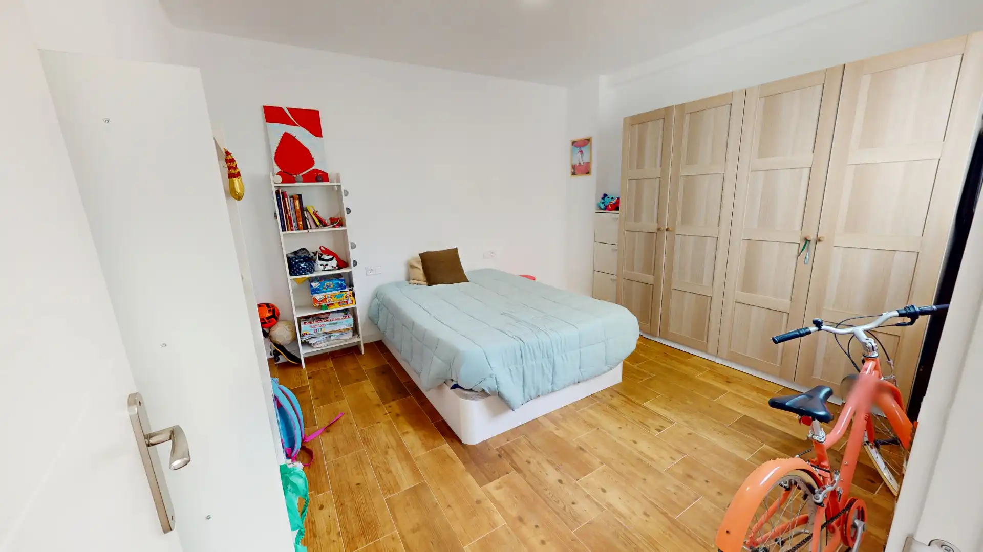 Bedroom of Flat for sale in Jijona / Xixona  with Air Conditioner, Heating and Parquet flooring