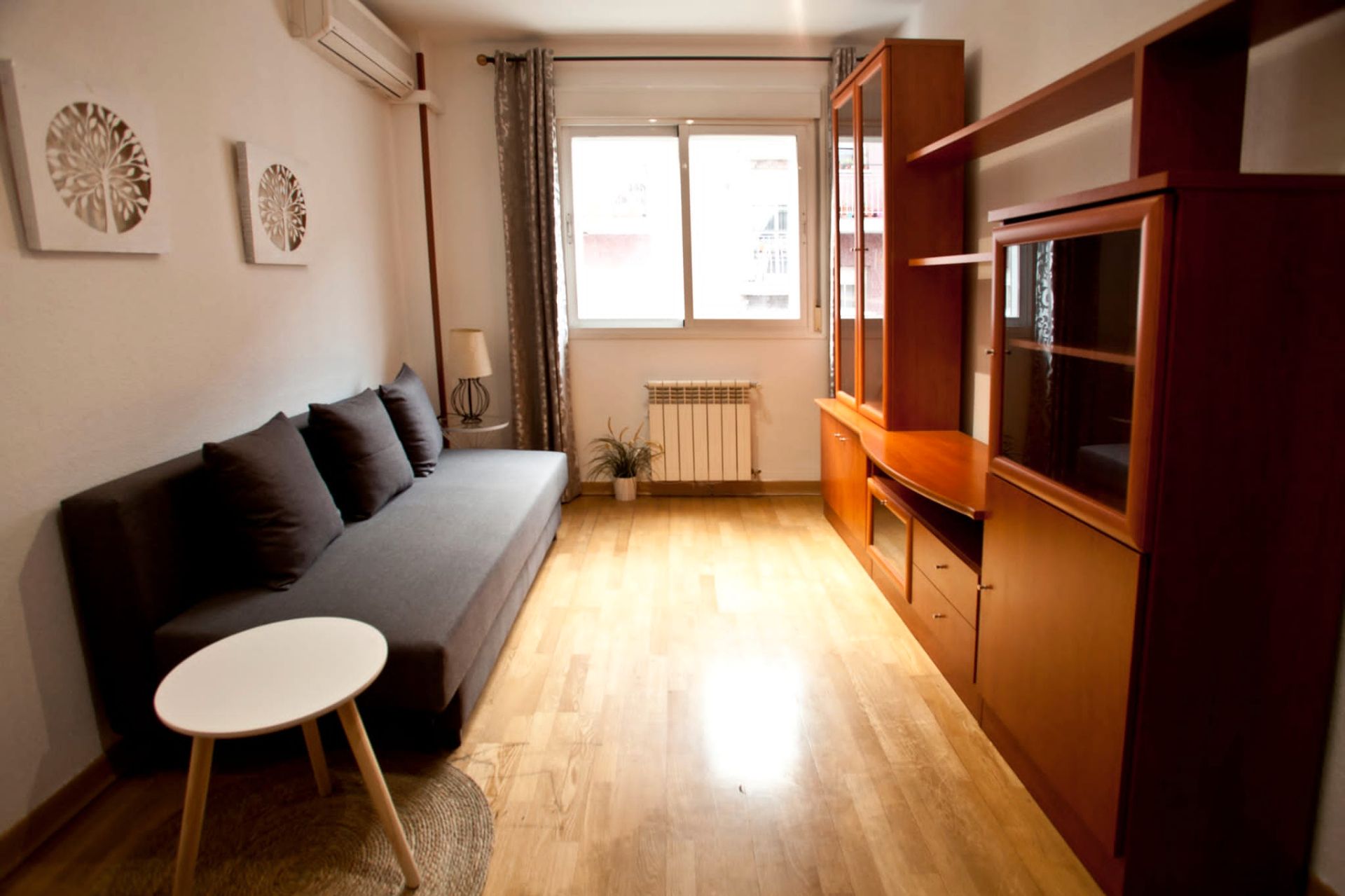 Dormitori de Apartament de lloguer en  Madrid Capital amb Aire condicionat, Calefacció i Terrassa