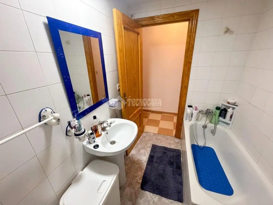 Baño de Piso en venta en Estepona con Terraza
