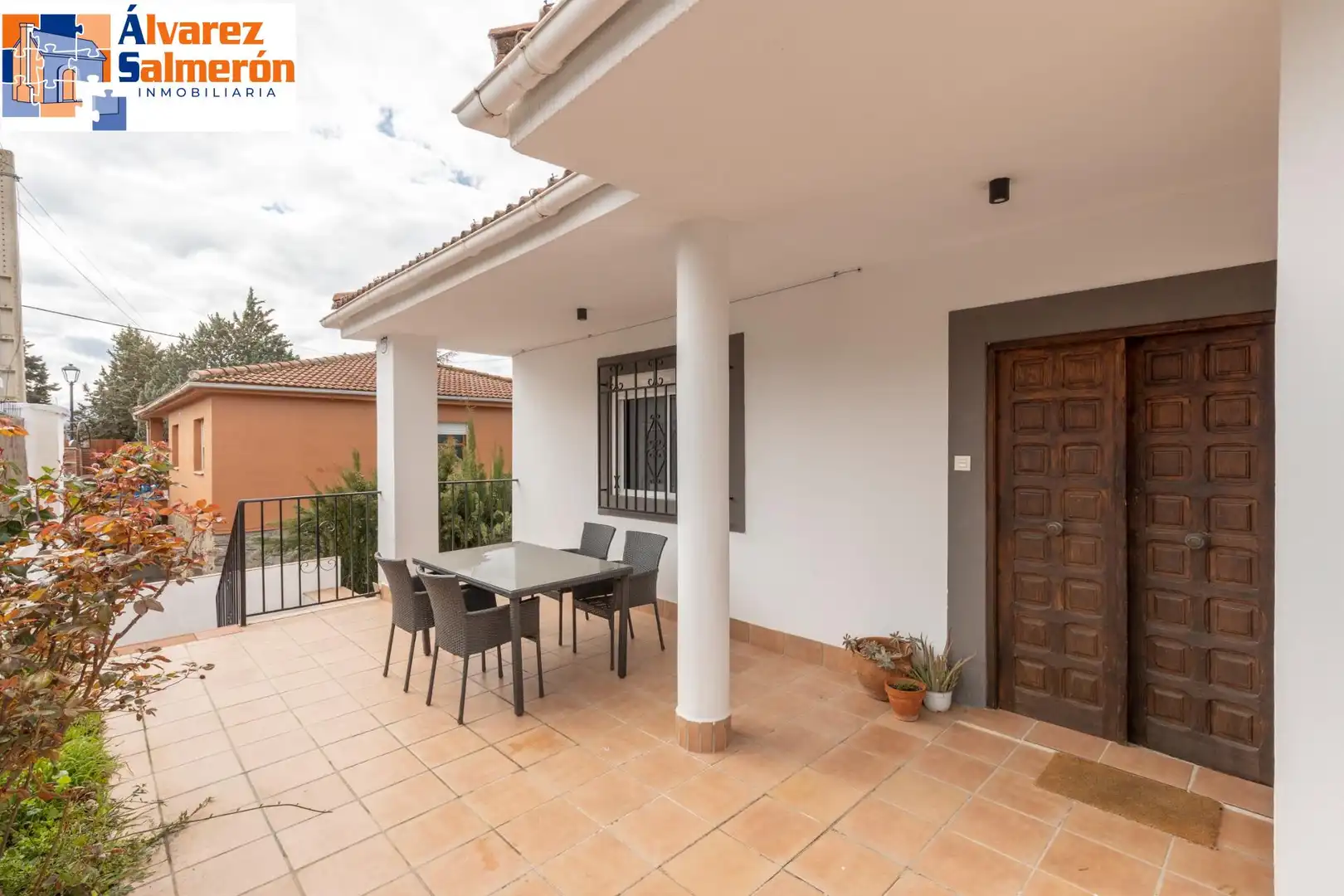 Terrassa de Casa o xalet en venda en Huétor de Santillán amb Calefacció i Piscina