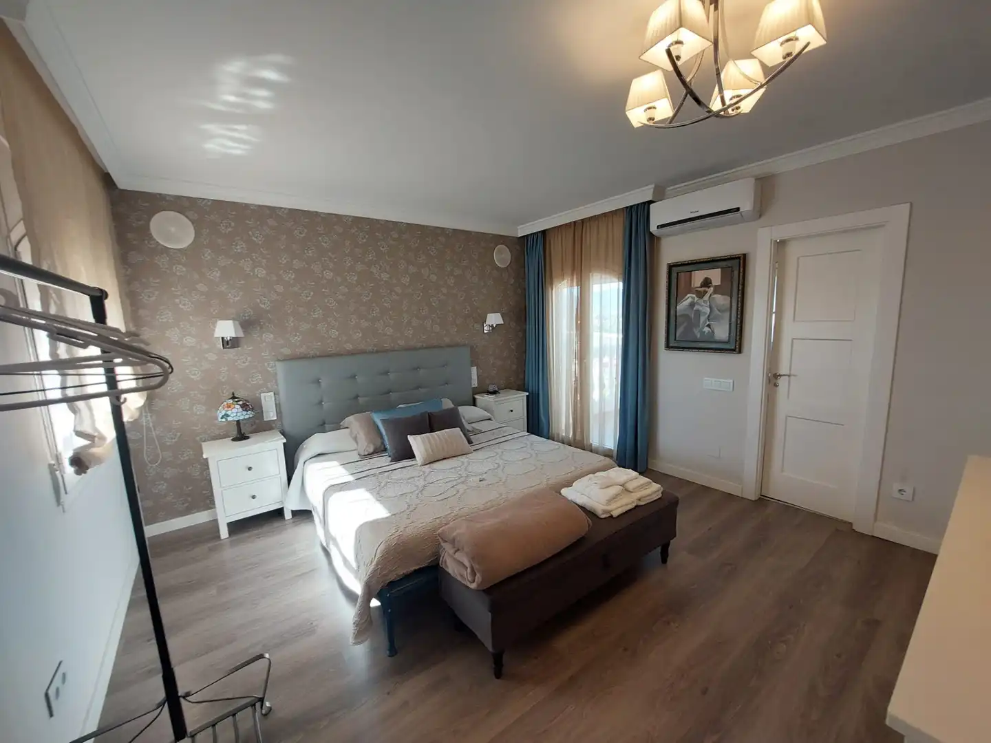 Habitación de Casa o chalet en venta en Málaga con Aire acondicionado, Jardín privado y Piscina