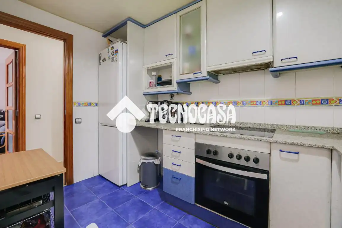 Cocina de Piso en venta en Sant Adrià de Besòs con Aire acondicionado, Calefacción y Balcón