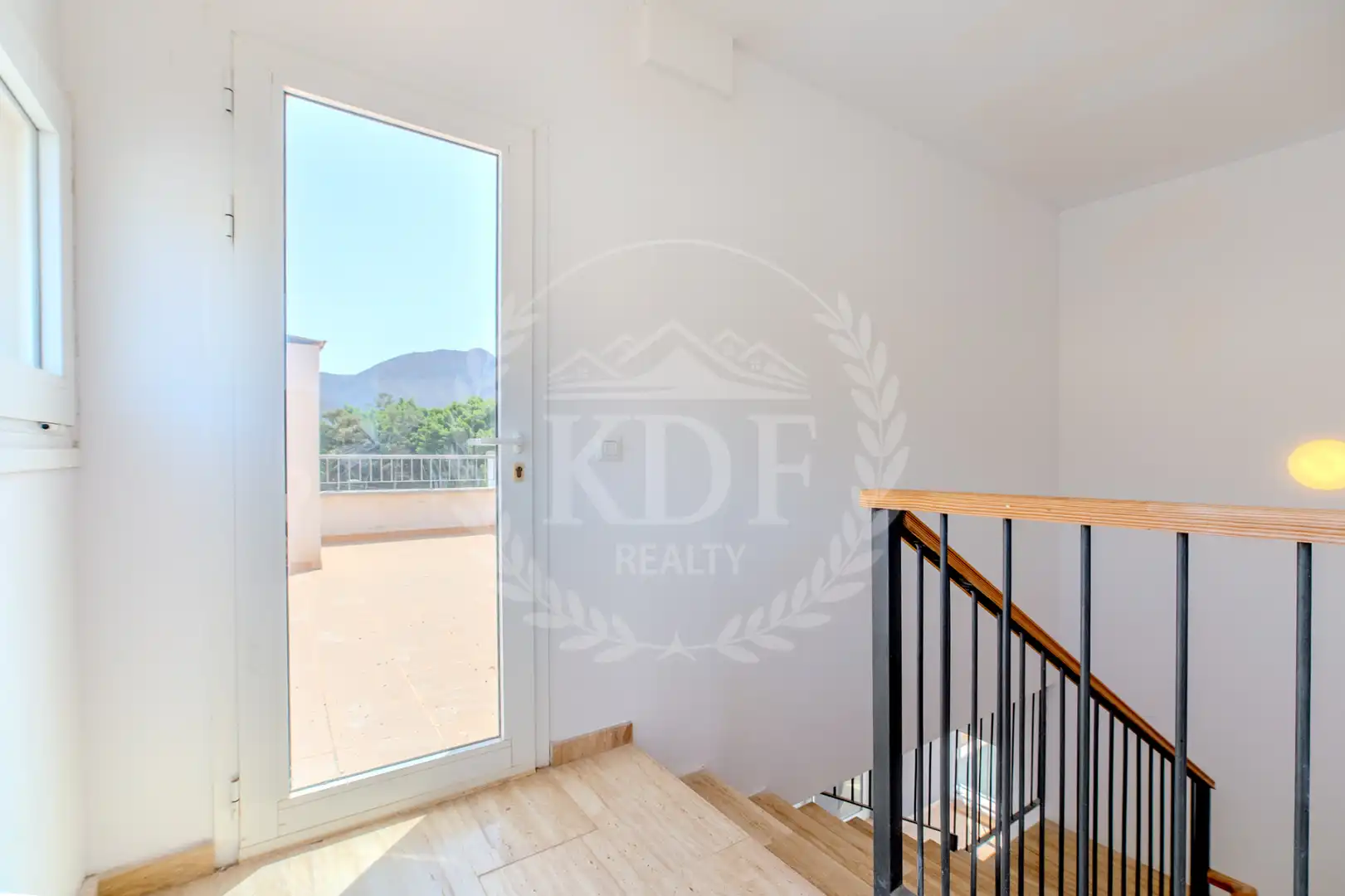 Vista exterior de Casa o chalet en venta en Arona con Aire acondicionado, Jardín privado y Parquet