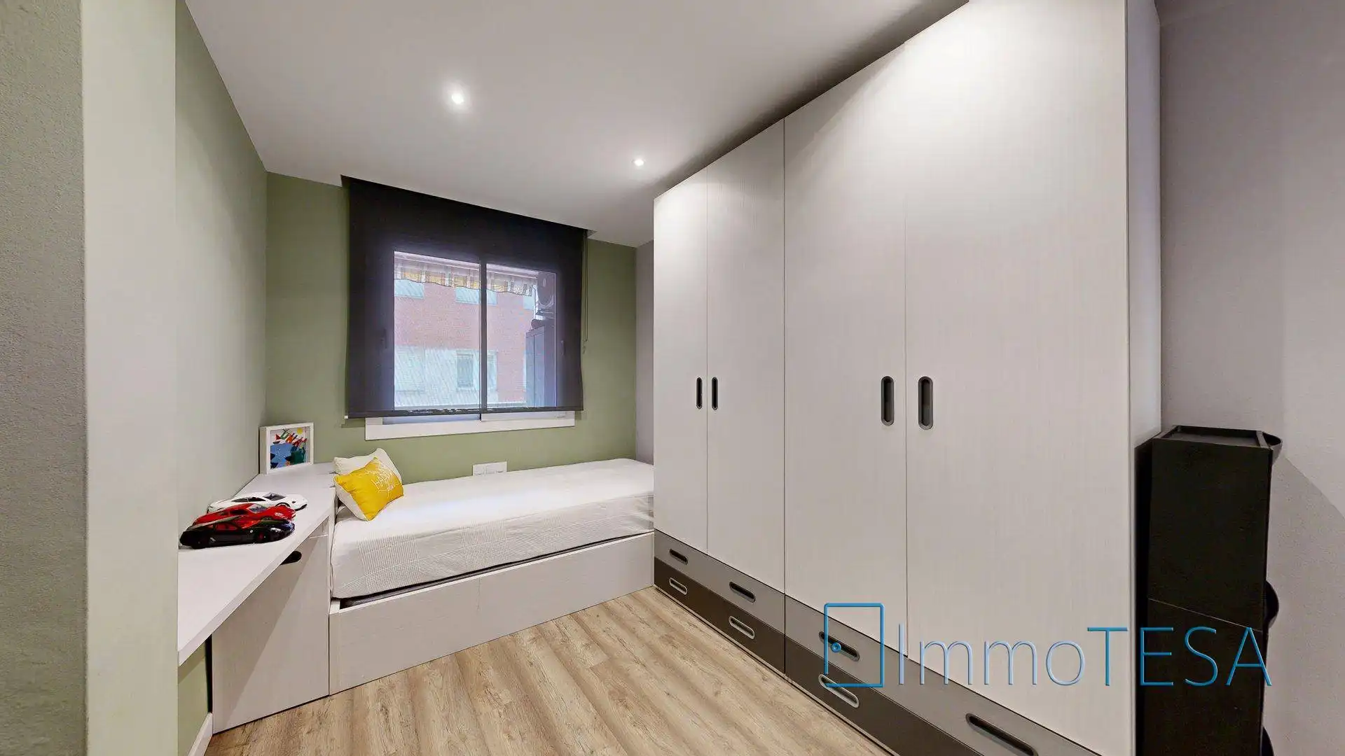 Bedroom of Flat for sale in Sabadell  with Air Conditioner, Heating and Parquet flooring