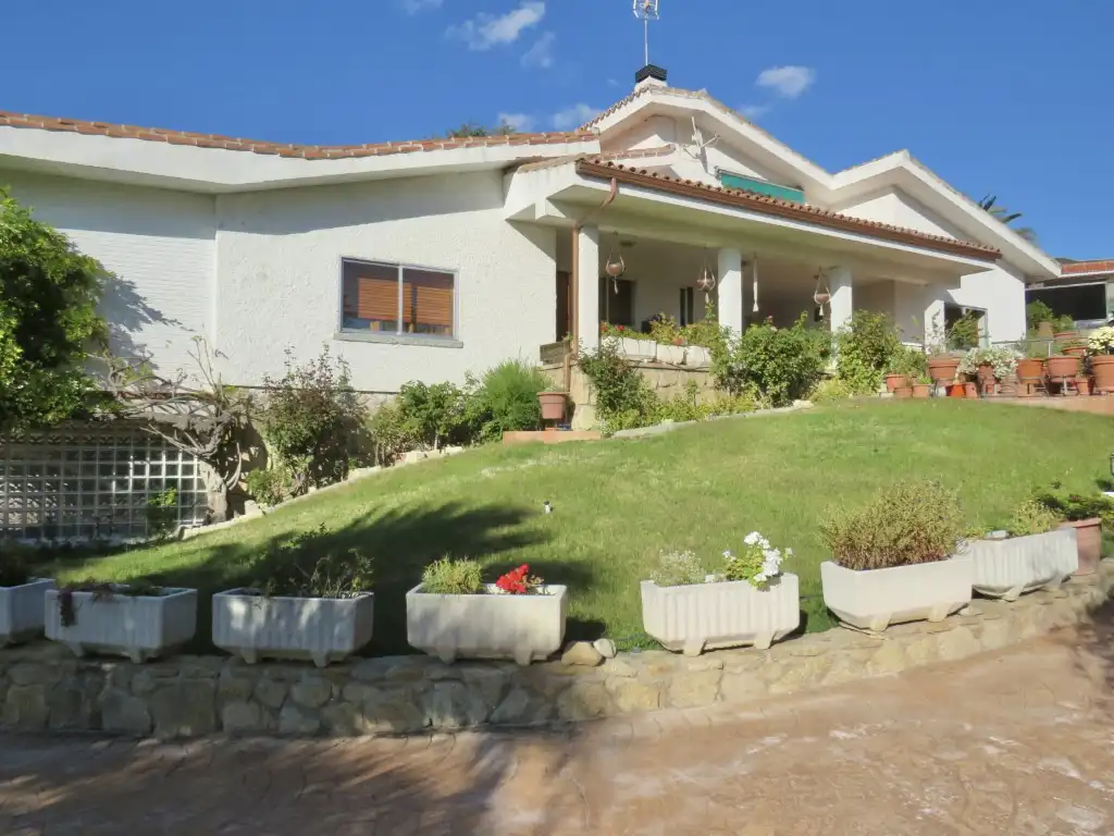 Garden of Houses for sale in Algete