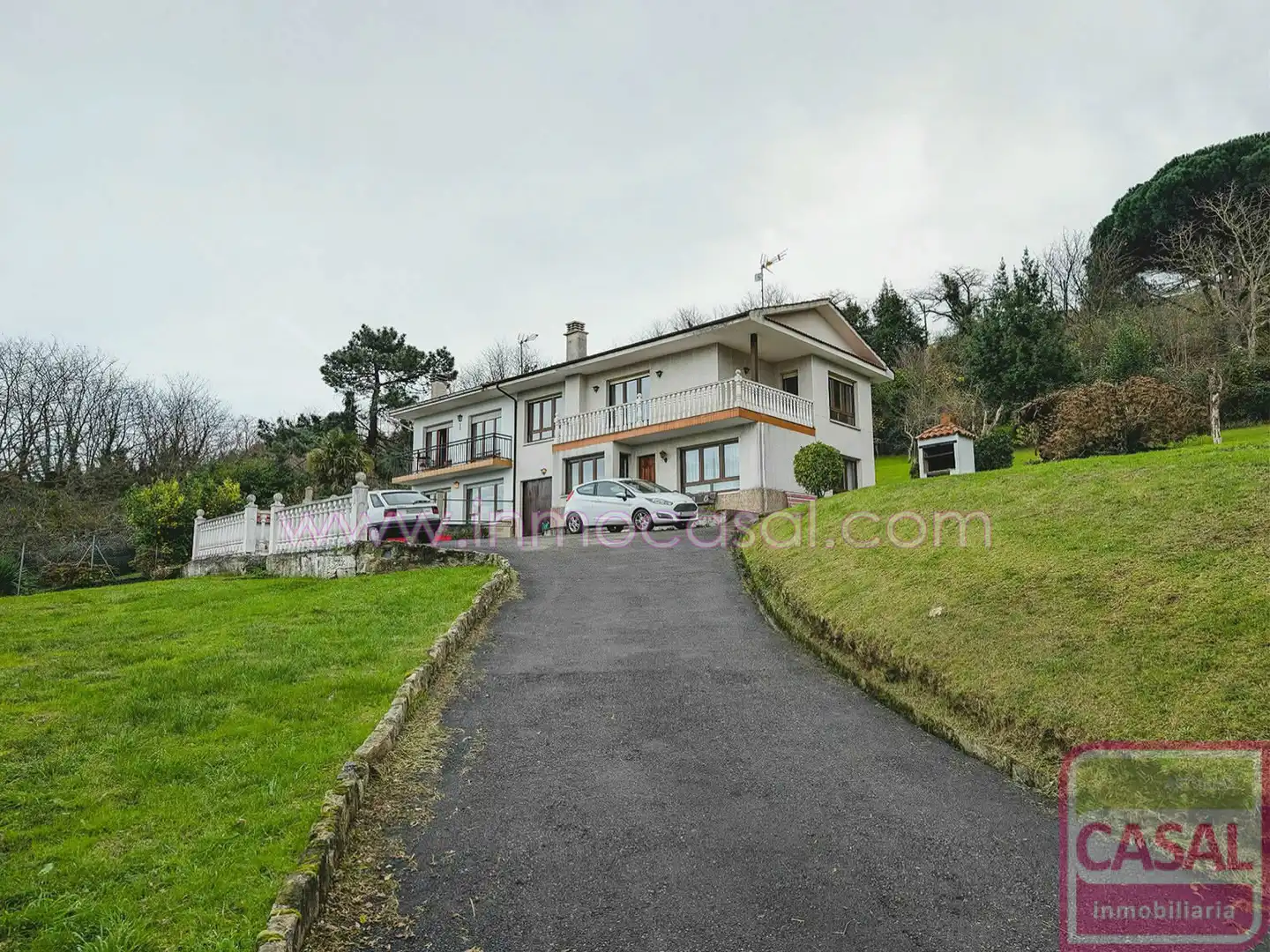 Vista exterior de Casa o chalet en venta en Gijón  con Terraza