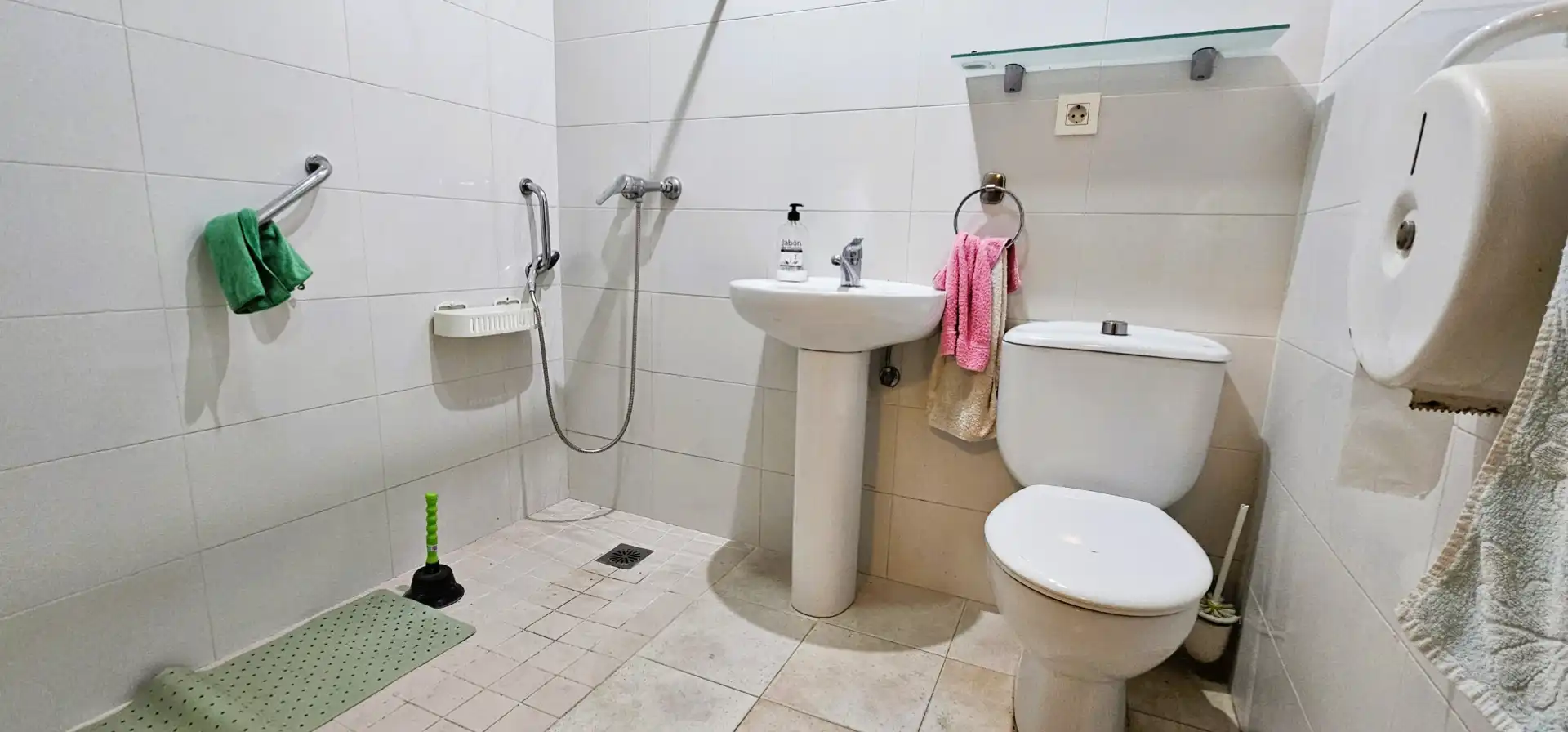 Bathroom of Houses for sale in Totana  with Terrace, Storage room and Furnished