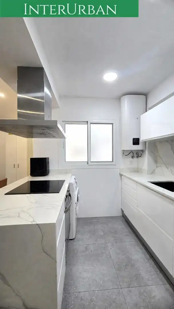Cocina de Piso en venta en Valencia con Aire acondicionado, Calefacción y Balcón