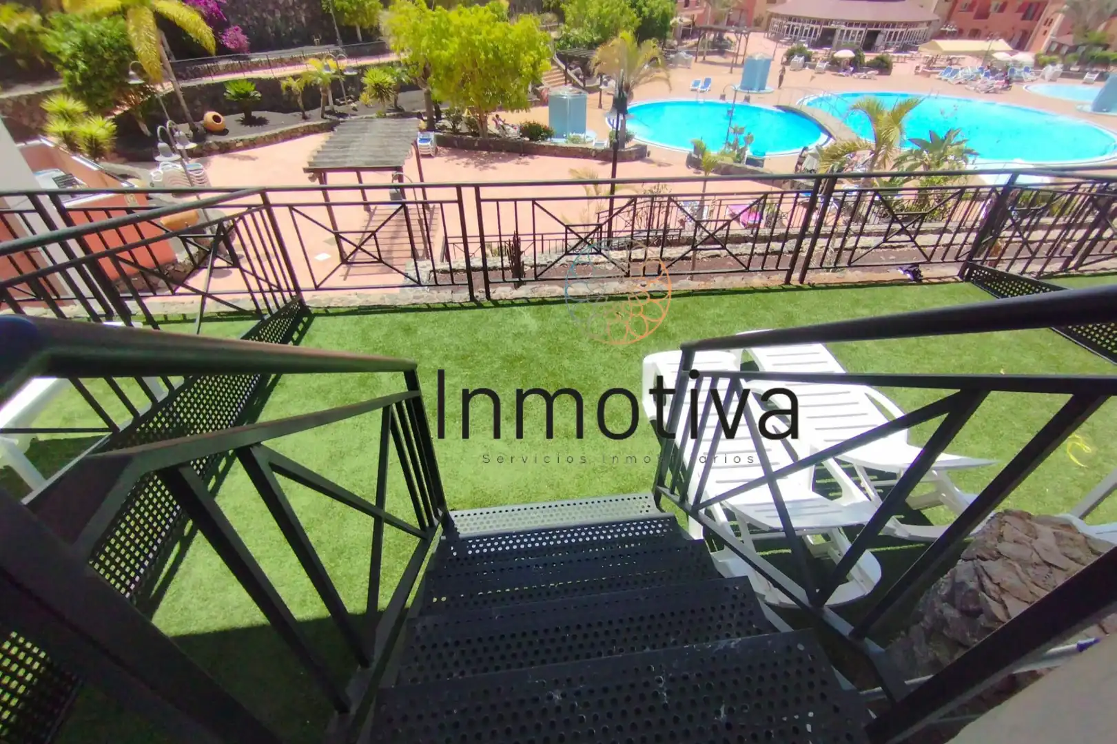 Apartment with terrace for sale in Calle Meandro 2, imagen 2