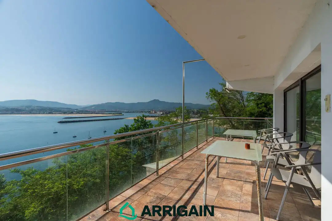 Terrace of Houses for sale in Hondarribia  with Heating, Private garden and Terrace