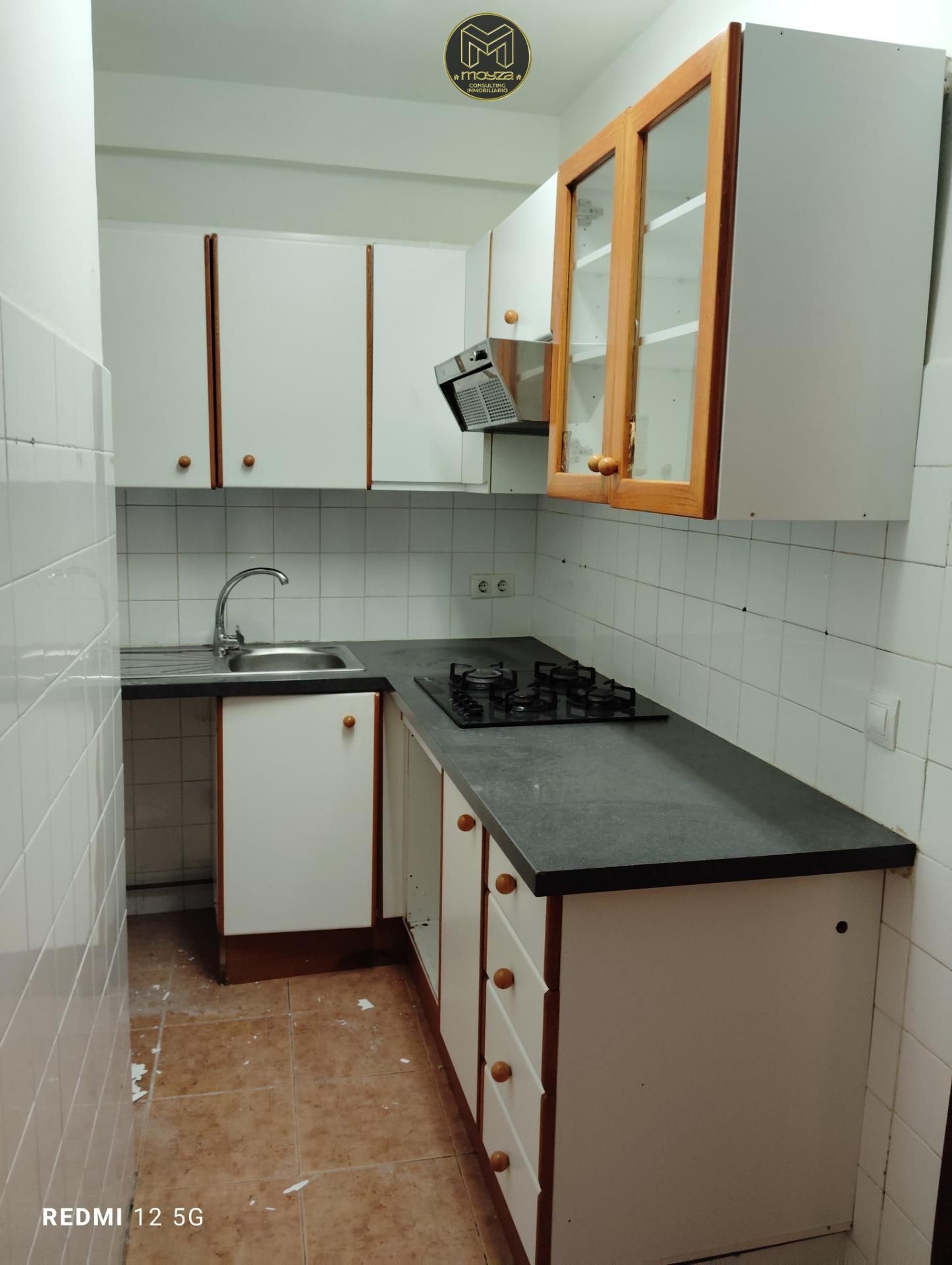 Kitchen of Flat for sale in  Jaén Capital  with Balcony