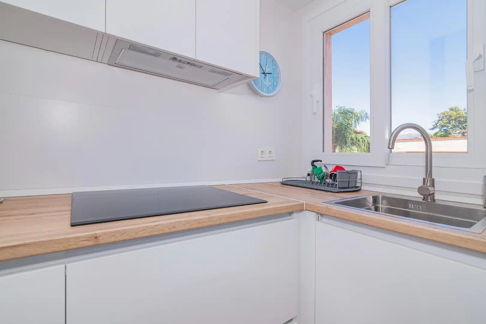 Kitchen of Apartments for sale in Almuñécar