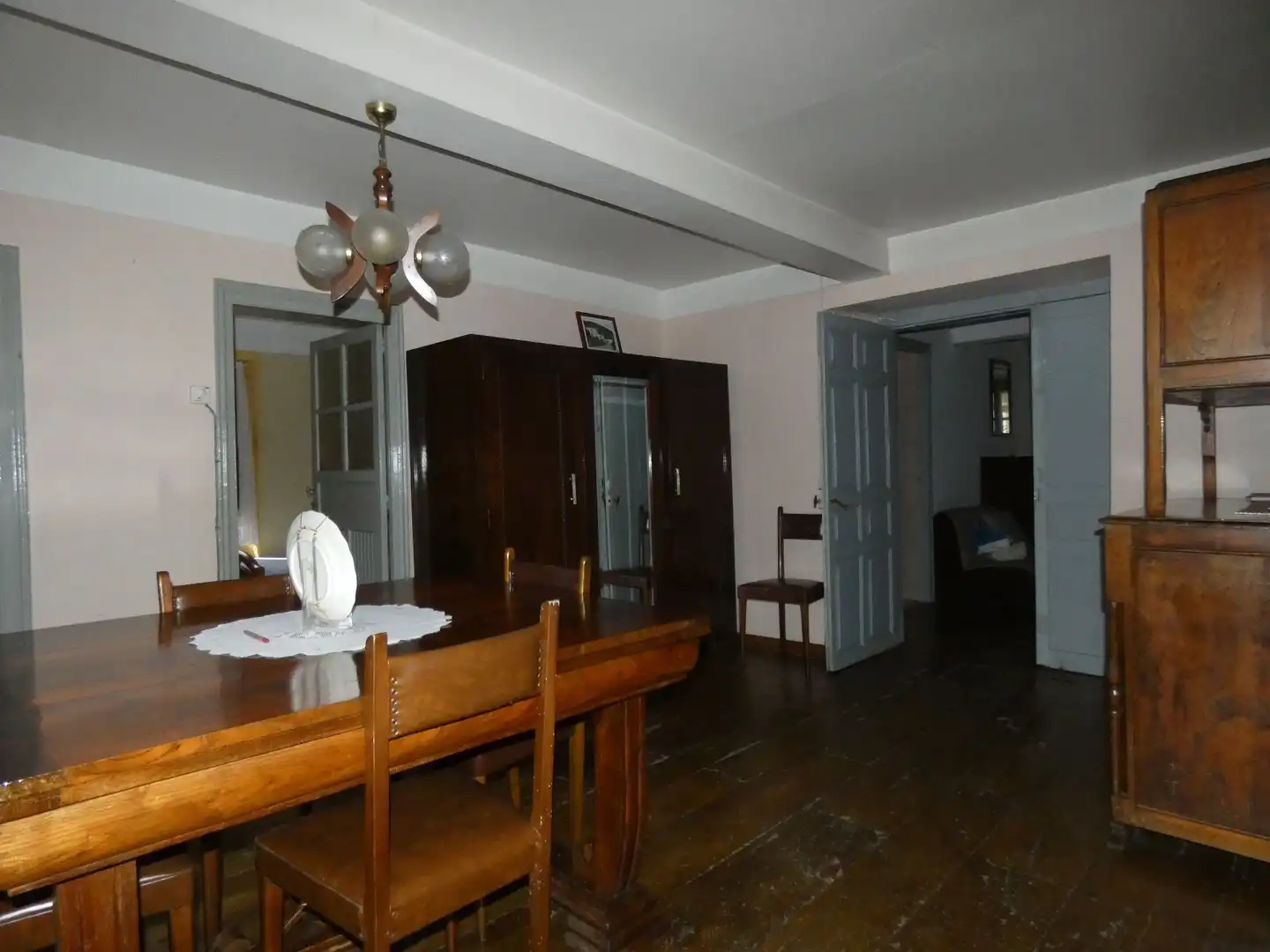 Menjador de Casa o xalet en venda en Valdés - Luarca amb Calefacció