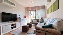 Living room of Flat for sale in Humanes de Madrid  with Air Conditioner and Terrace