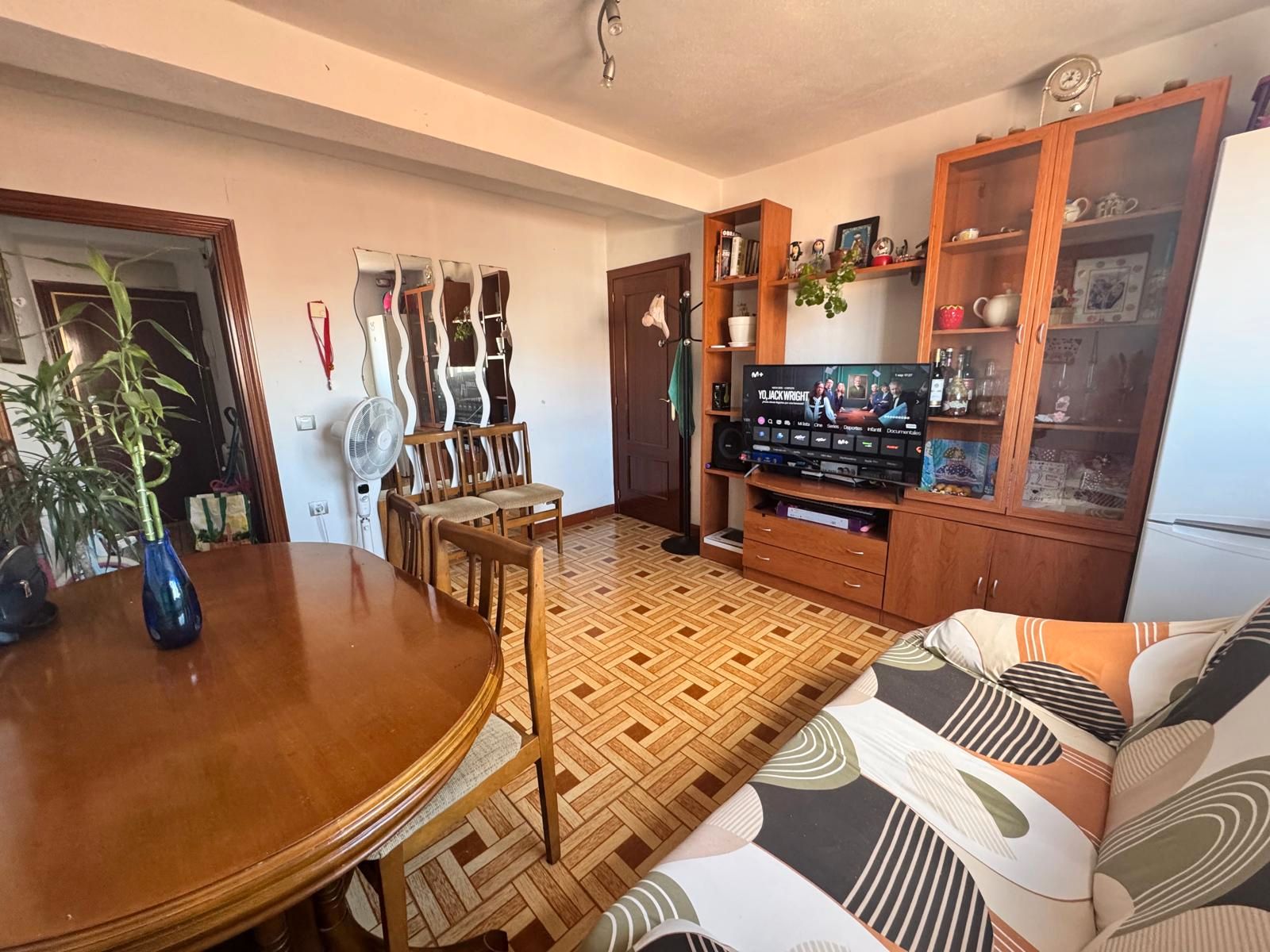 Sala d'estar de Pis en venda en San Sebastián de los Reyes amb Calefacció