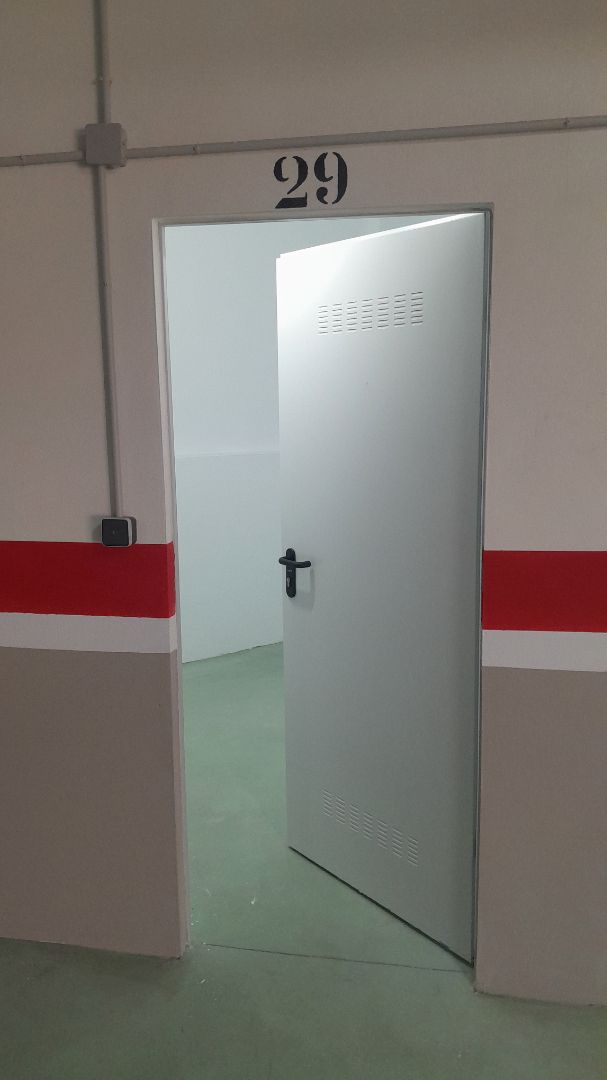 Box room for sale in Torrox