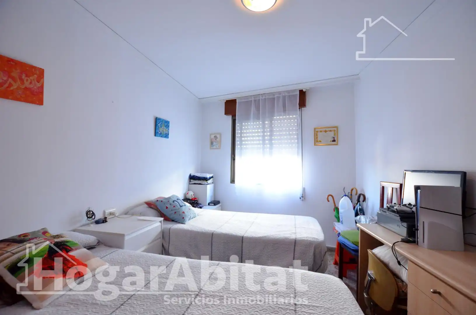 Schlafzimmer von Haus oder Chalet zum Verkauf in Oliva mit Terrasse, Abstellraum und Möbliert