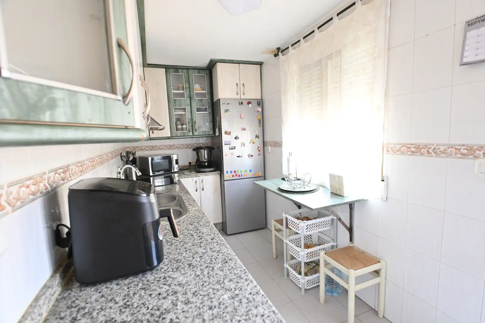 Cocina de Casa adosada en venta en Las Gabias con Aire acondicionado, Trastero y Balcón