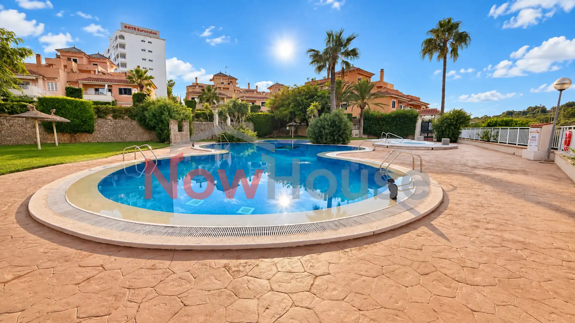 Piscina de Planta baixa en venda en Cales de Mallorca  