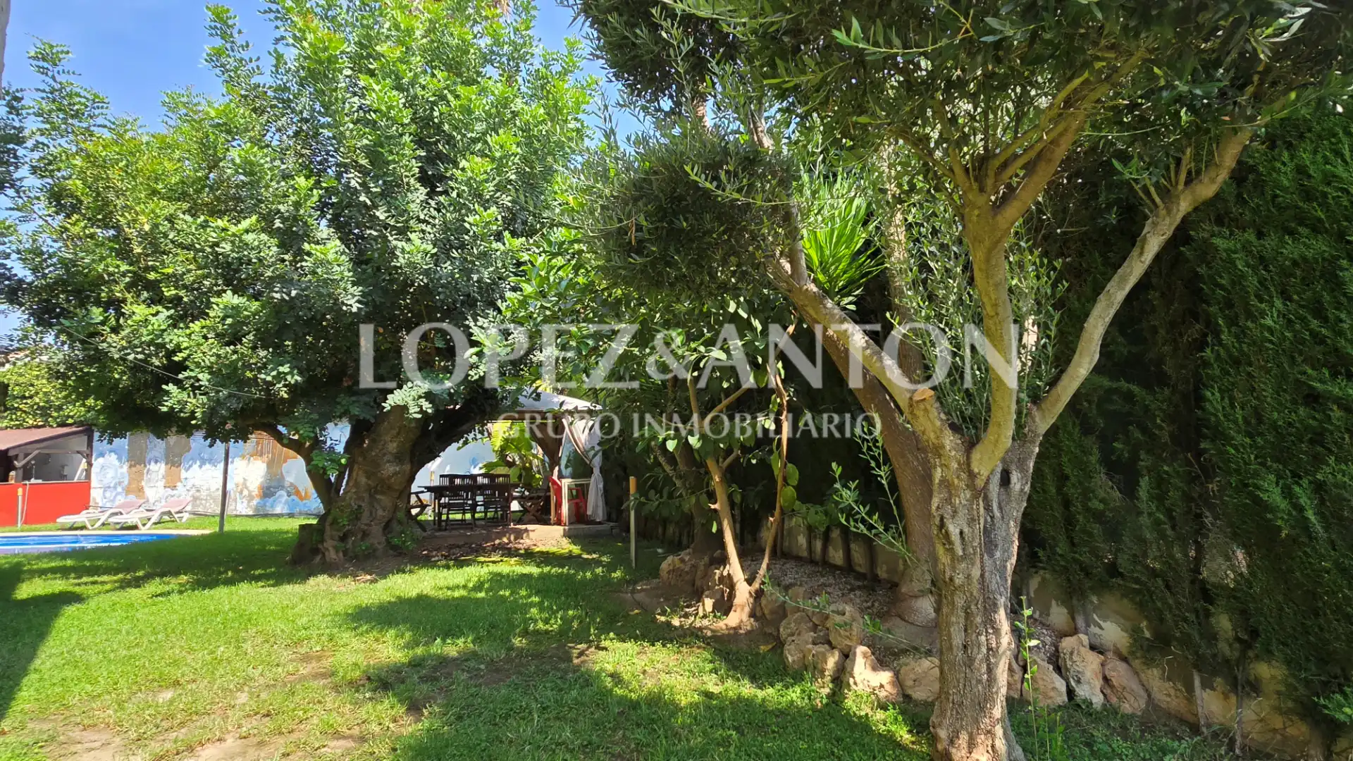 Garden of Houses for sale in L'Eliana  with Heating, Private garden and Terrace