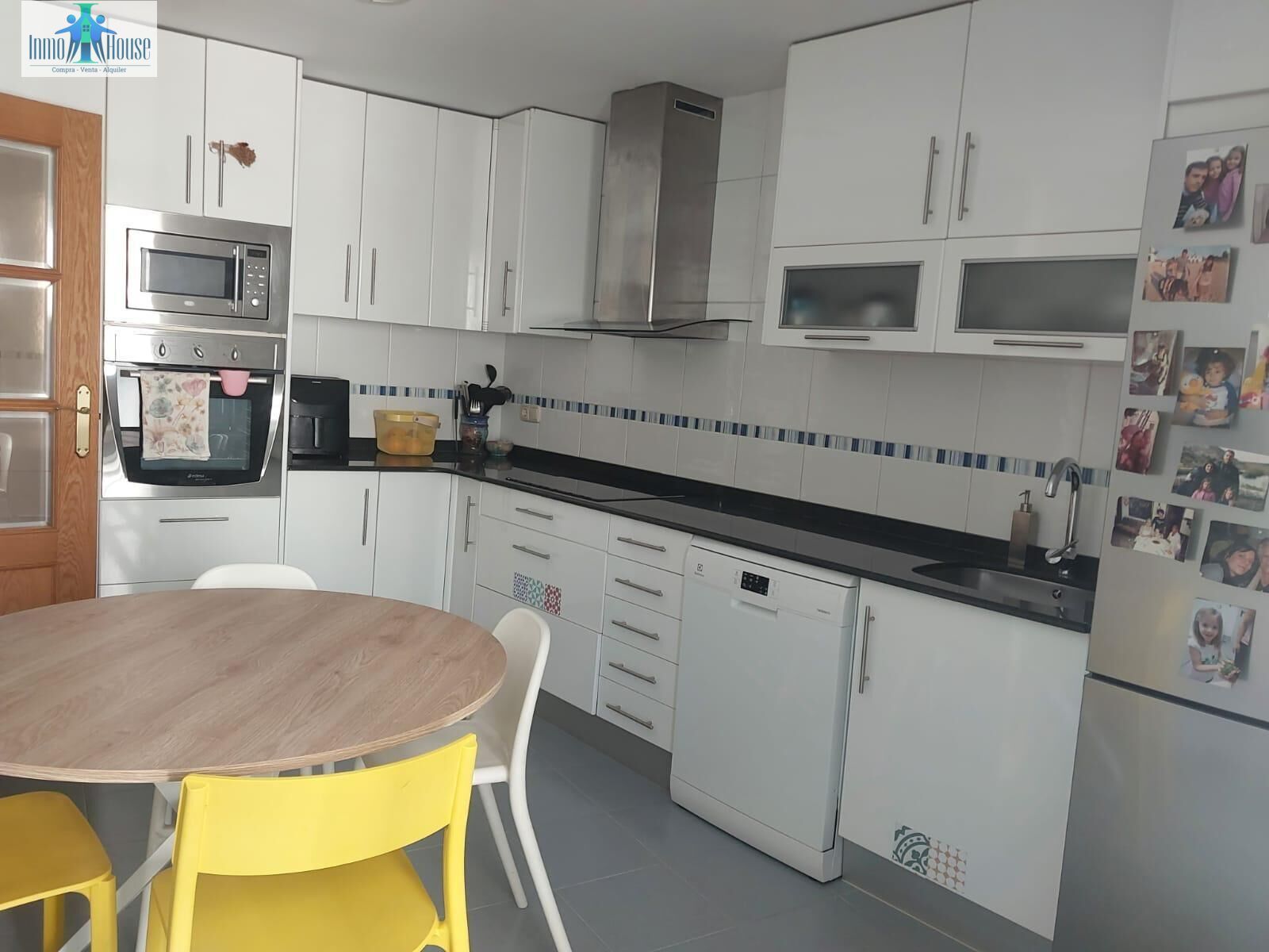 Cocina de Piso en venta en  Albacete Capital con Calefacción y Balcón