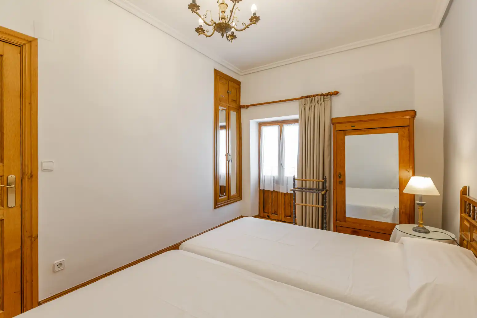 Habitación de Casa o chalet en venta en Lónguida / Longida con Calefacción, Jardín privado y Amueblado