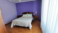 Dormitori de Casa adosada en venda en Sariegos amb Terrassa