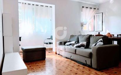 Living room of Flat for sale in  Madrid Capital  with Heating and Parquet flooring