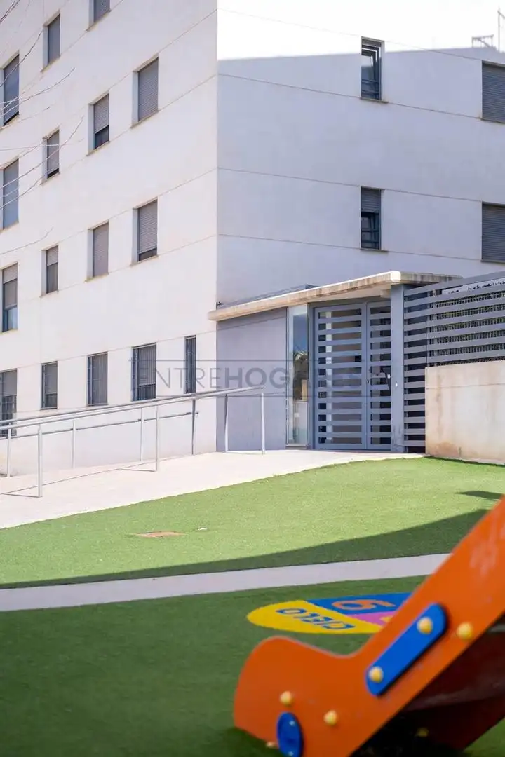 Vista exterior de Planta baja en venta en Alfara del Patriarca con Aire acondicionado, Calefacción y Jardín privado