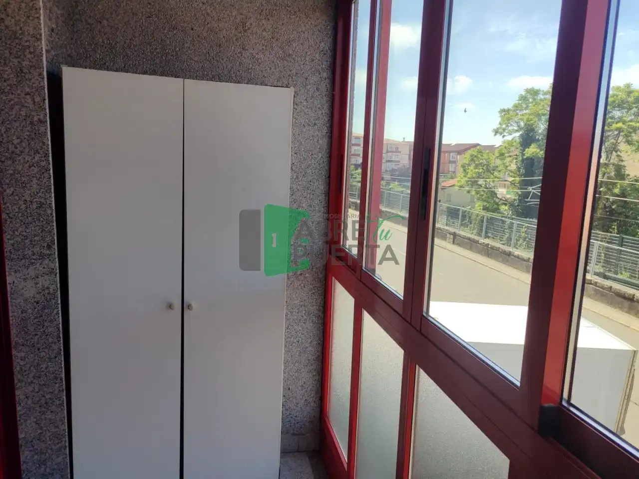 Habitación de Piso en venta en Ourense Capital  con Calefacción, Parquet y Trastero