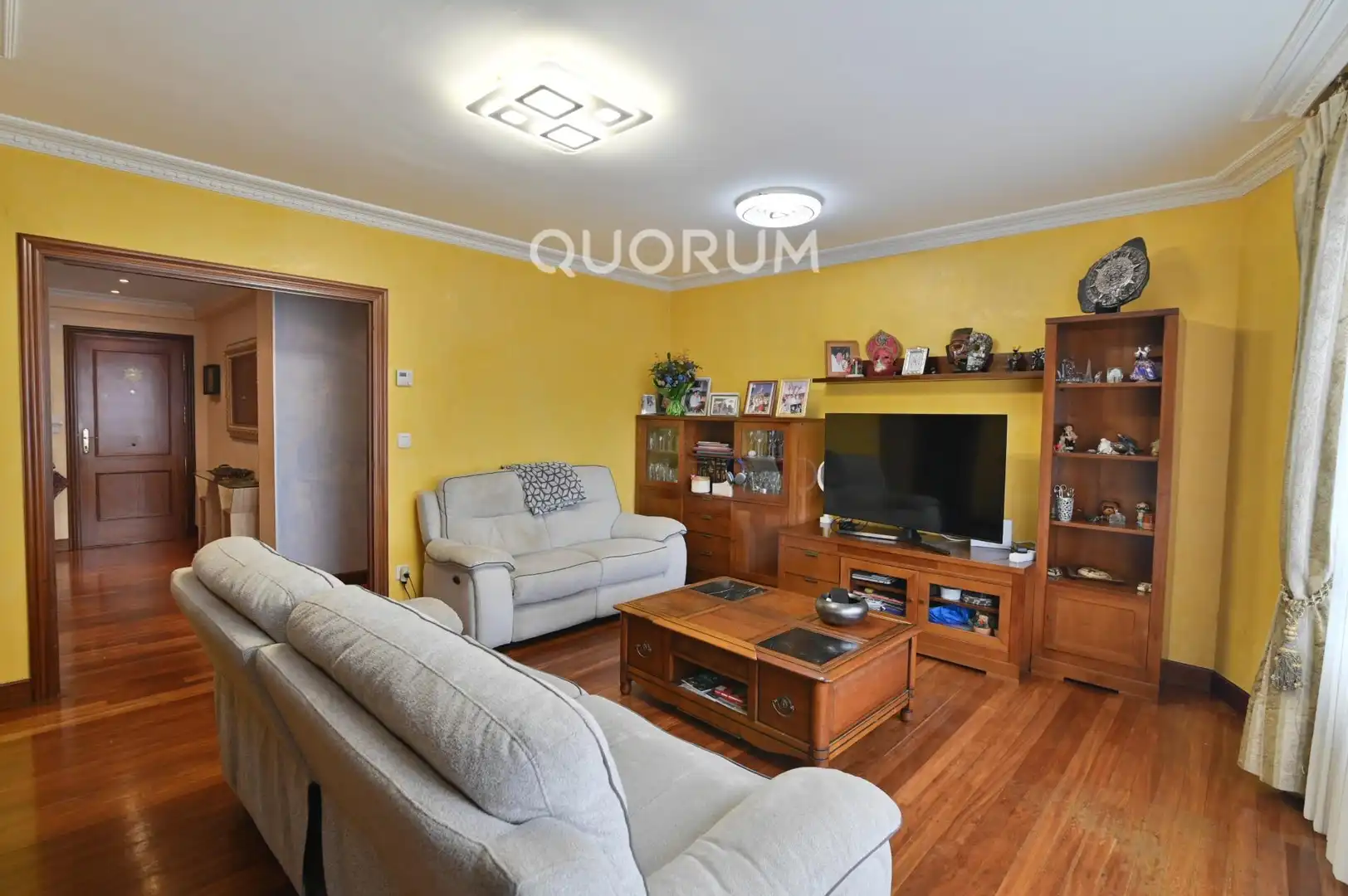 Living room of Flat for sale in Galdakao  with Storage room and Balcony