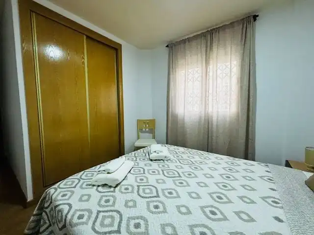 Habitación de Apartamento de alquiler en Águilas con Amueblado
