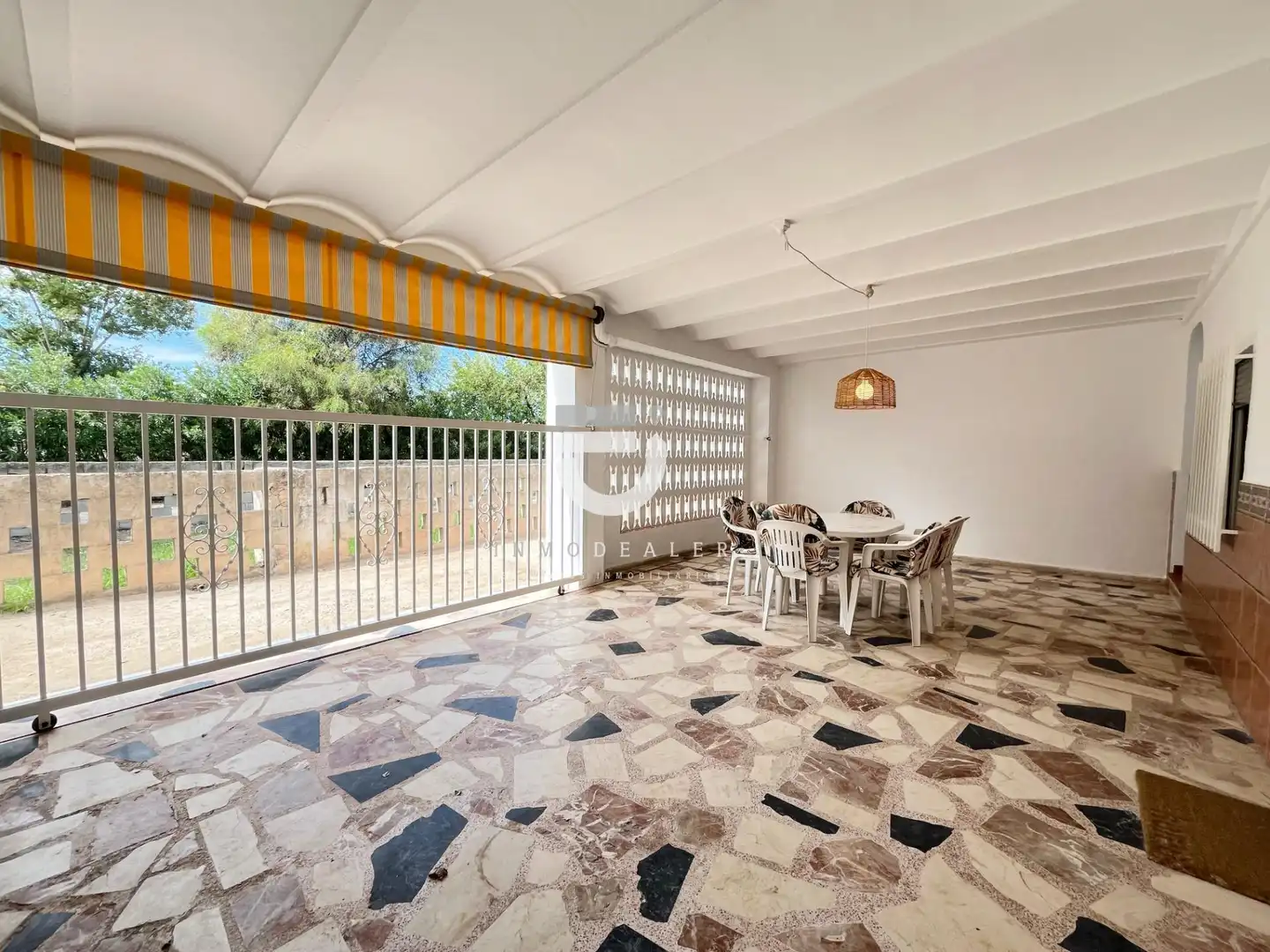 Terrasse von Haus oder Chalet zum Verkauf in Oliva mit Klimaanlage, Heizung und Terrasse