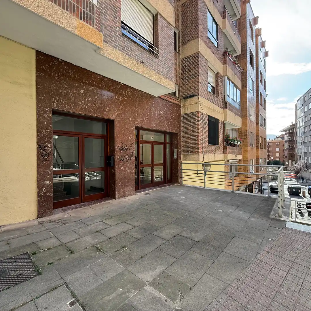 Vista exterior de Piso en venta en Bilbao 