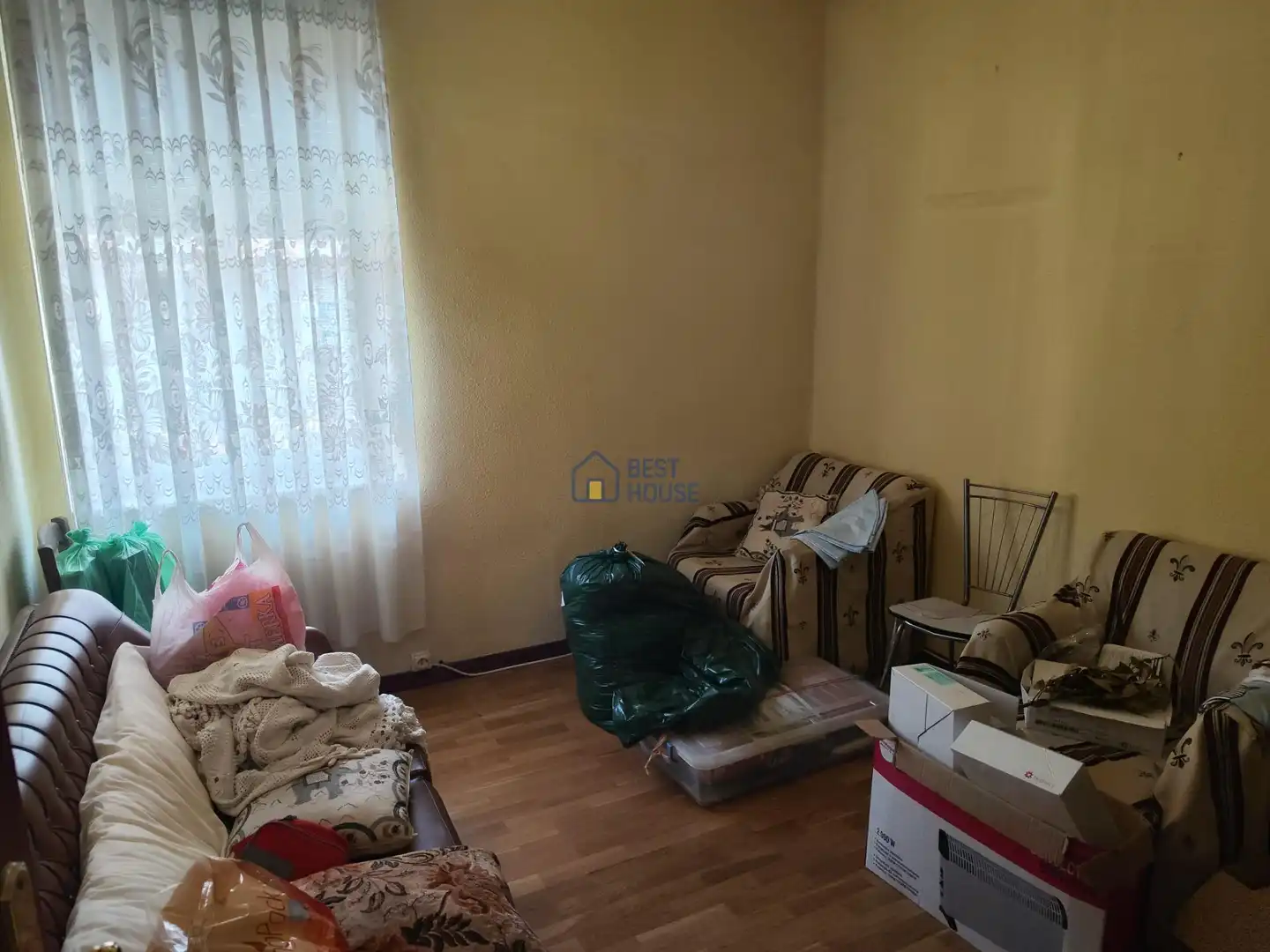 Casa o xalet en venda en León Capital  amb Jardí privat, Traster i Alarma