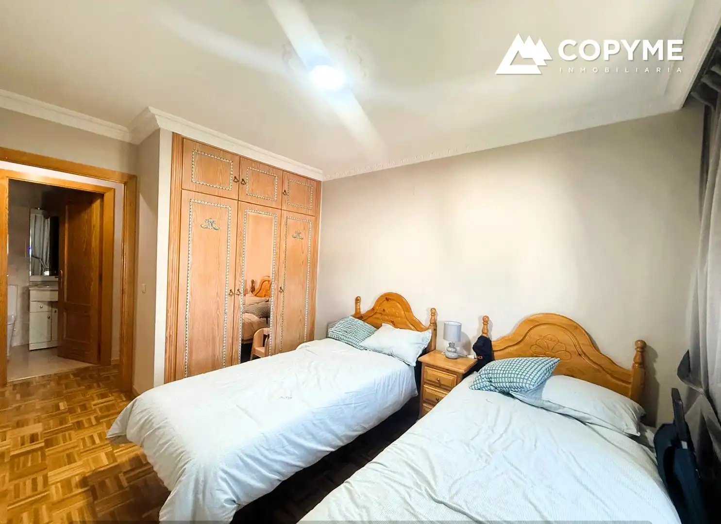 Habitación de Piso en venta en Torrijos con Aire acondicionado, Calefacción y Amueblado