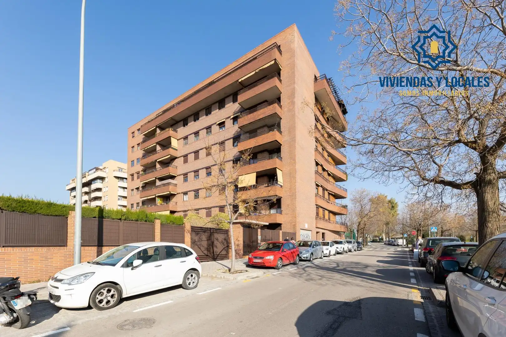 Flat for sale in Calle Calle Mecina-Bombarón, Rosaleda - Juventud